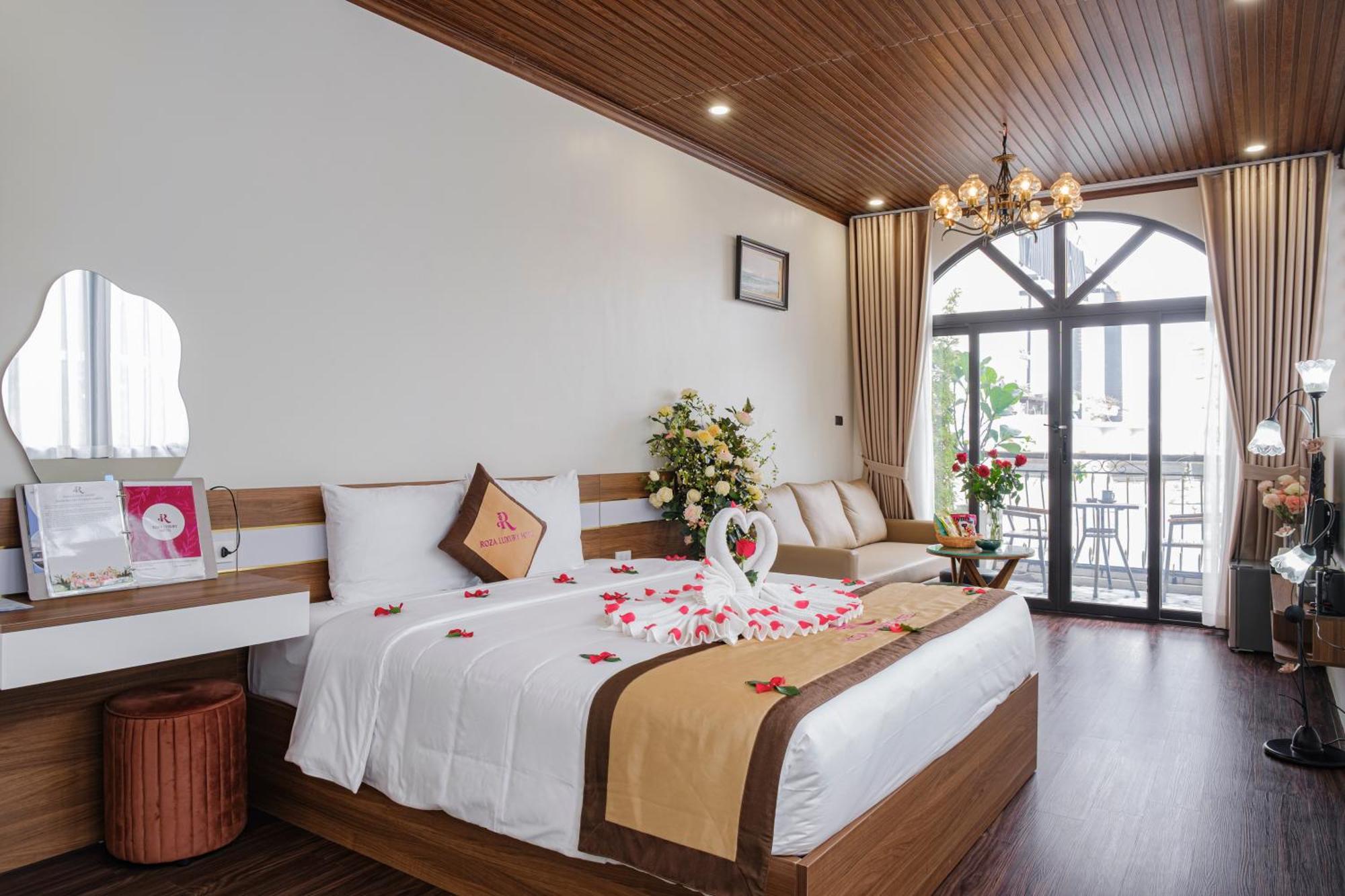 Roza Palace Cat Ba Chan Chau Экстерьер фото